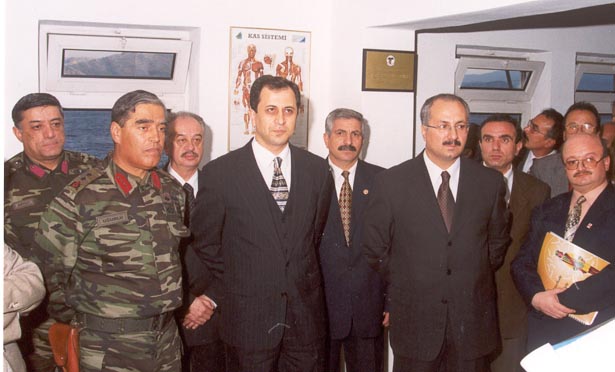 toren7.jpg (50233 bytes)