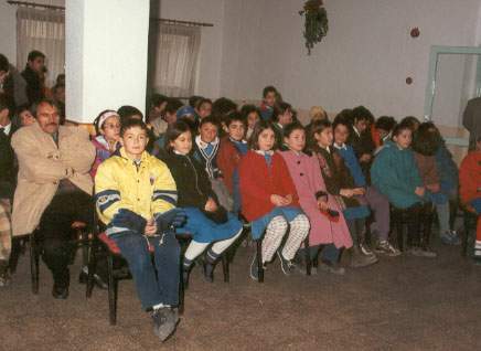 zoonoz3.jpg (20274 bytes)